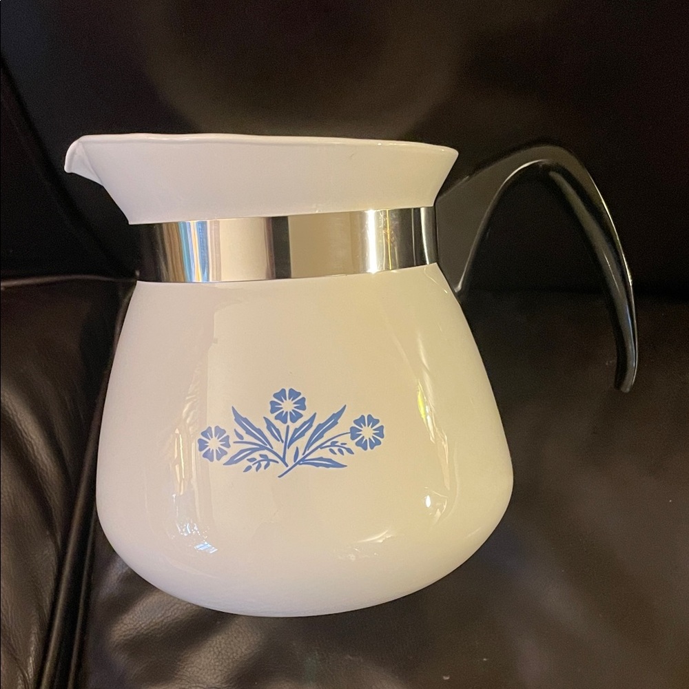 Corning ware Blue Cornflower 8 cup Coffee Pot with lid